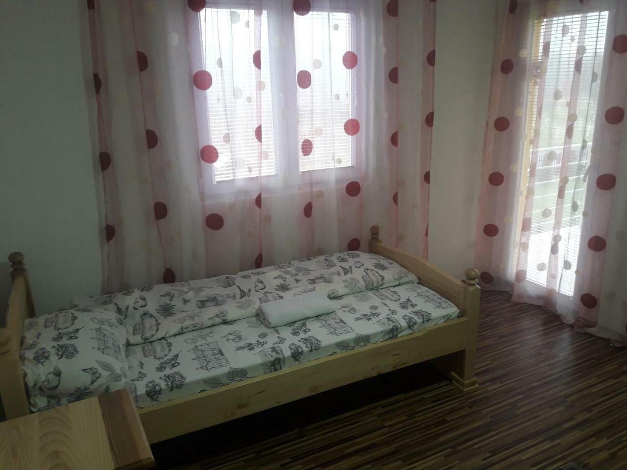 Vuceljic Rooms Andrijevica エクステリア 写真